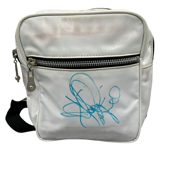 RARE KATHARINE MCPHEE AUTOGRAPHED BACKPACK FIRST TOUR AT SIX FLAGS UNIQUE
